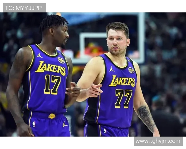 湖人对决火箭第四场激战回顾与精彩瞬间分析